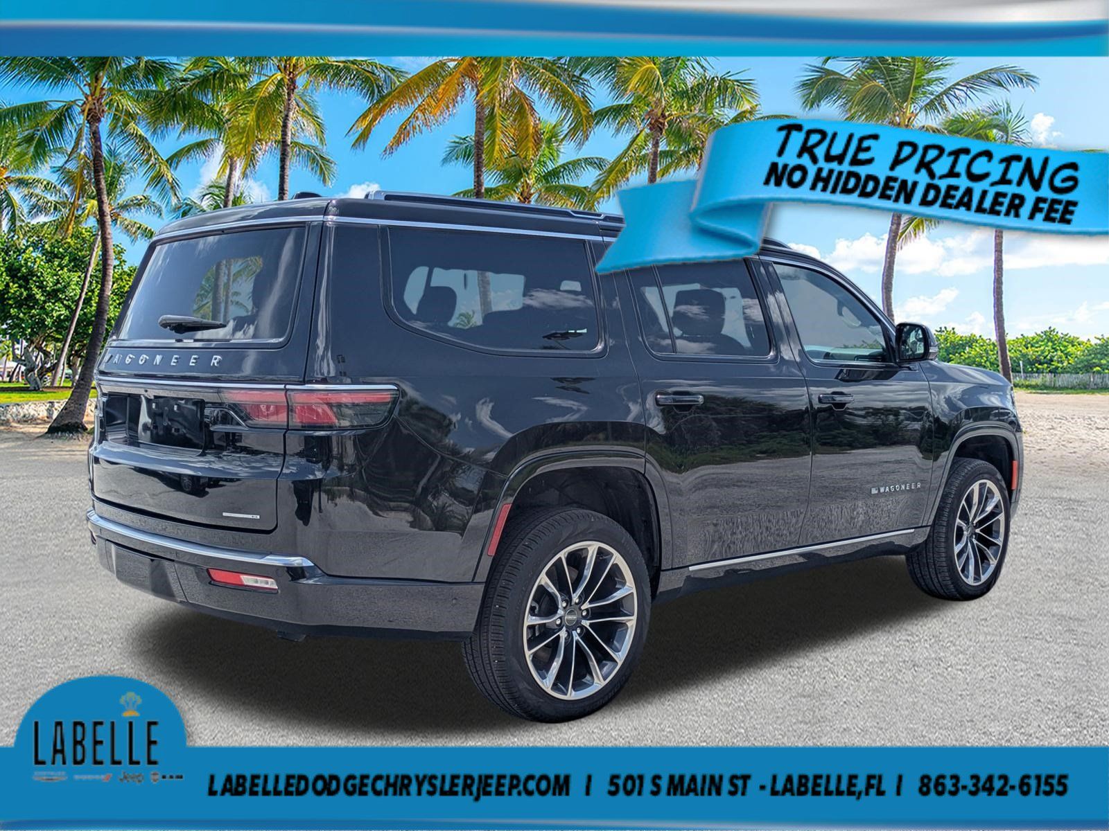 Used 2024 Jeep Wagoneer Series III w/ Premium Group I AWD/4WD image 4