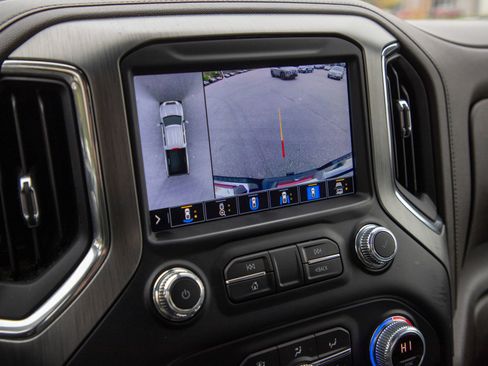 Used 2022 GMC Sierra 2500 Denali image 27