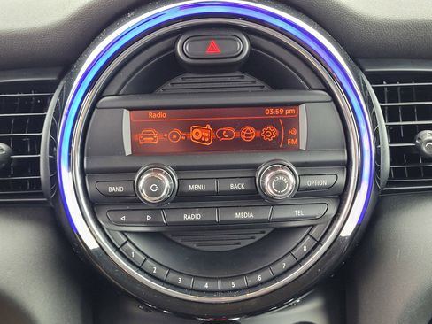 Used 2015 MINI Cooper S FWD image 11