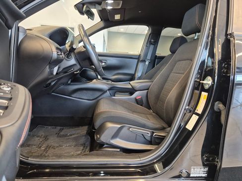 Used 2024 Honda HR-V Sport image 13