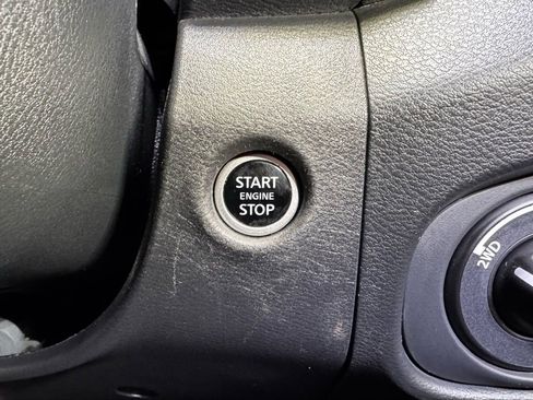 Used 2024 Nissan Frontier PRO-4X w/ Pro Premium Package image 29