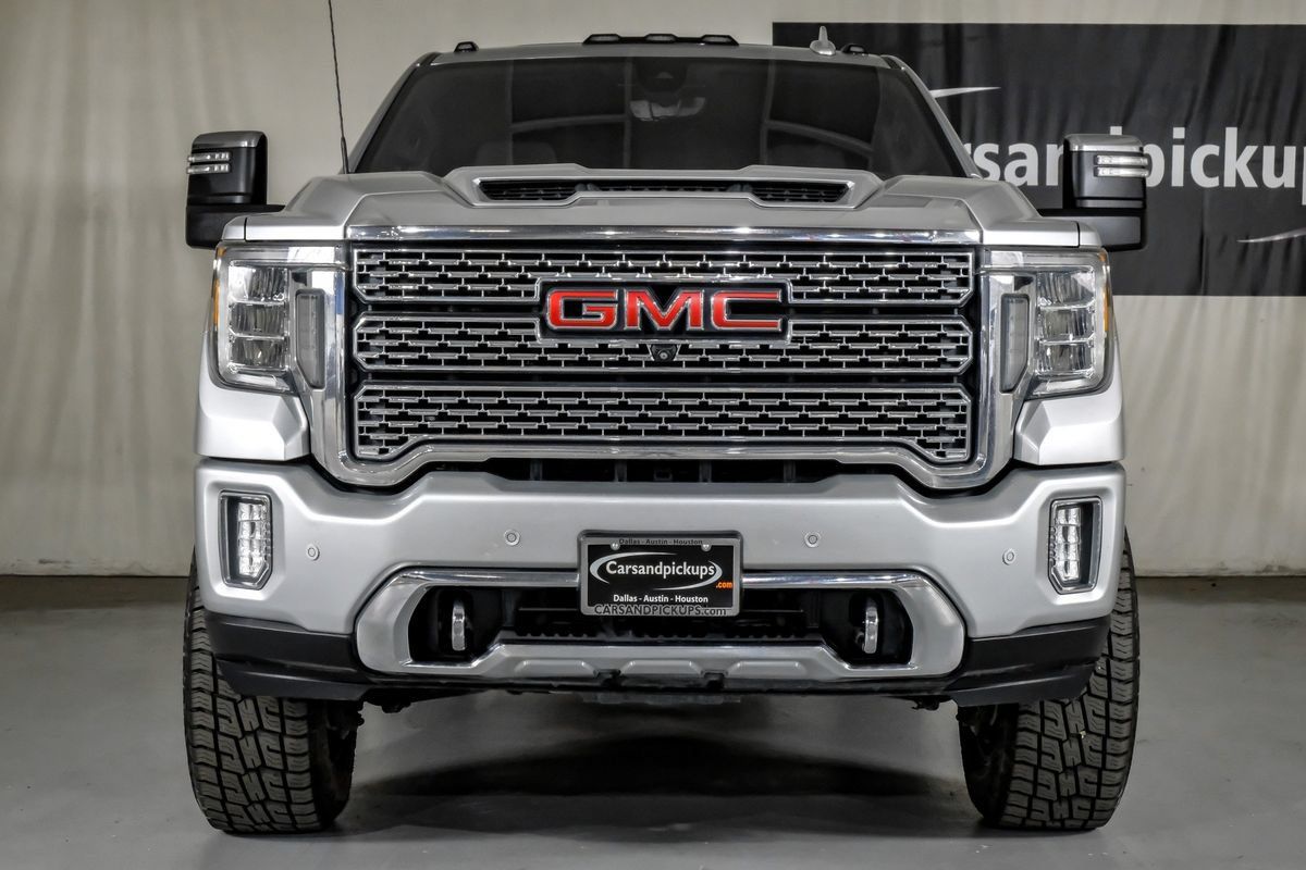 Used 2021 GMC Sierra 2500 Denali w/ Denali Ultimate Package AWD/4WD image 2