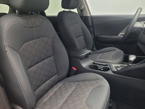 Used 2017 Kia Niro LX image 21