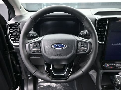 New 2025 Ford Ranger Lariat w/ Chrome Accent Package AWD/4WD image 26