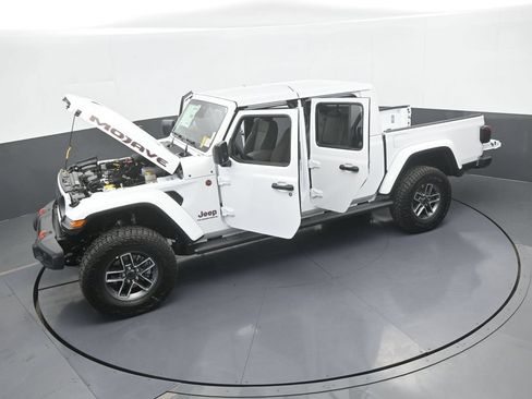 New 2026 Jeep Gladiator Mojave AWD/4WD image 61