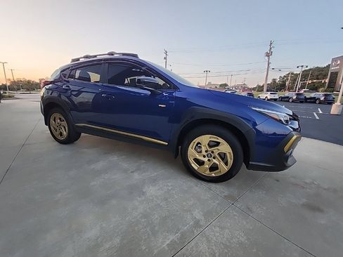 Used 2024 Subaru Crosstrek 2.5i Sport image 3