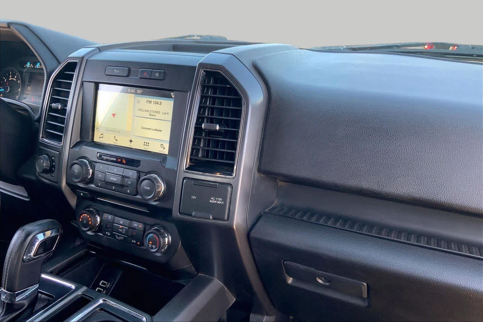 Used 2018 Ford F150 XLT w/ Equipment Group 302A Luxury AWD/4WD image 17
