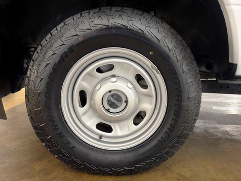 Used 2022 Ford F250 XL w/ Power Equipment Group AWD/4WD image 54