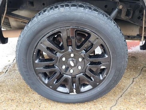 Used 2013 Ford F150 Platinum AWD/4WD image 28