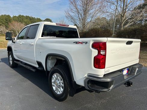 Used 2024 Chevrolet Silverado 3500 LT image 21