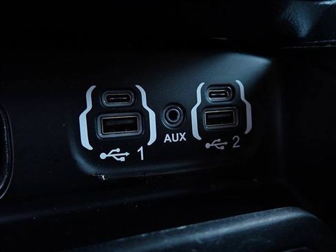 Used 2021 RAM 1500 Big Horn AWD/4WD image 13