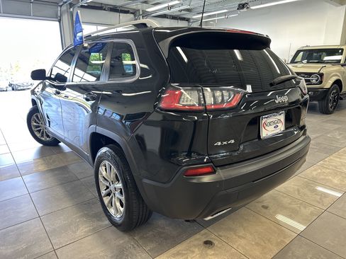 Used 2021 Jeep Cherokee Latitude Lux image 14