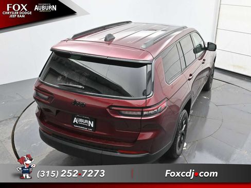 New 2025 Jeep Grand Cherokee L Altitude image 28