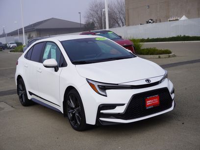 Used 2025 Toyota Corolla SE