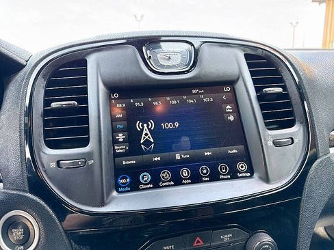 Used 2021 Chrysler 300 S RWD image 13
