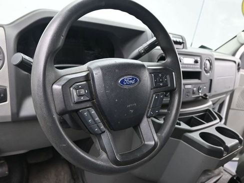 Used 2024 Ford E-350 and Econoline 350 Super Duty w/ Power Windows & Locks Group image 13