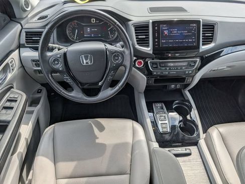Used 2020 Honda Ridgeline RTL-E image 6