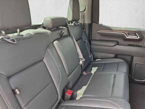 Used 2025 GMC Sierra 1500 SLT RWD image 20