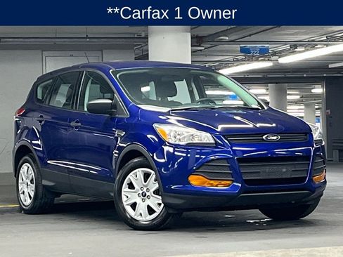 Used 2016 Ford Escape S image 3