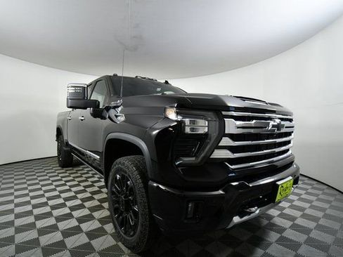 New 2026 Chevrolet Silverado 2500 High Country w/ Technology Package AWD/4WD image 8
