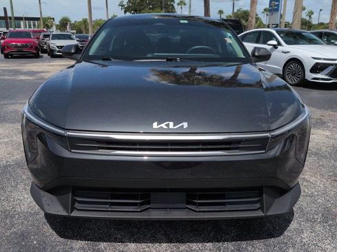Used 2025 Kia K4 FWD image 9