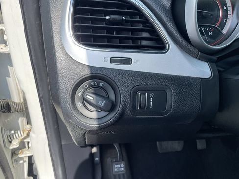 Used 2017 Dodge Journey GT AWD/4WD image 19