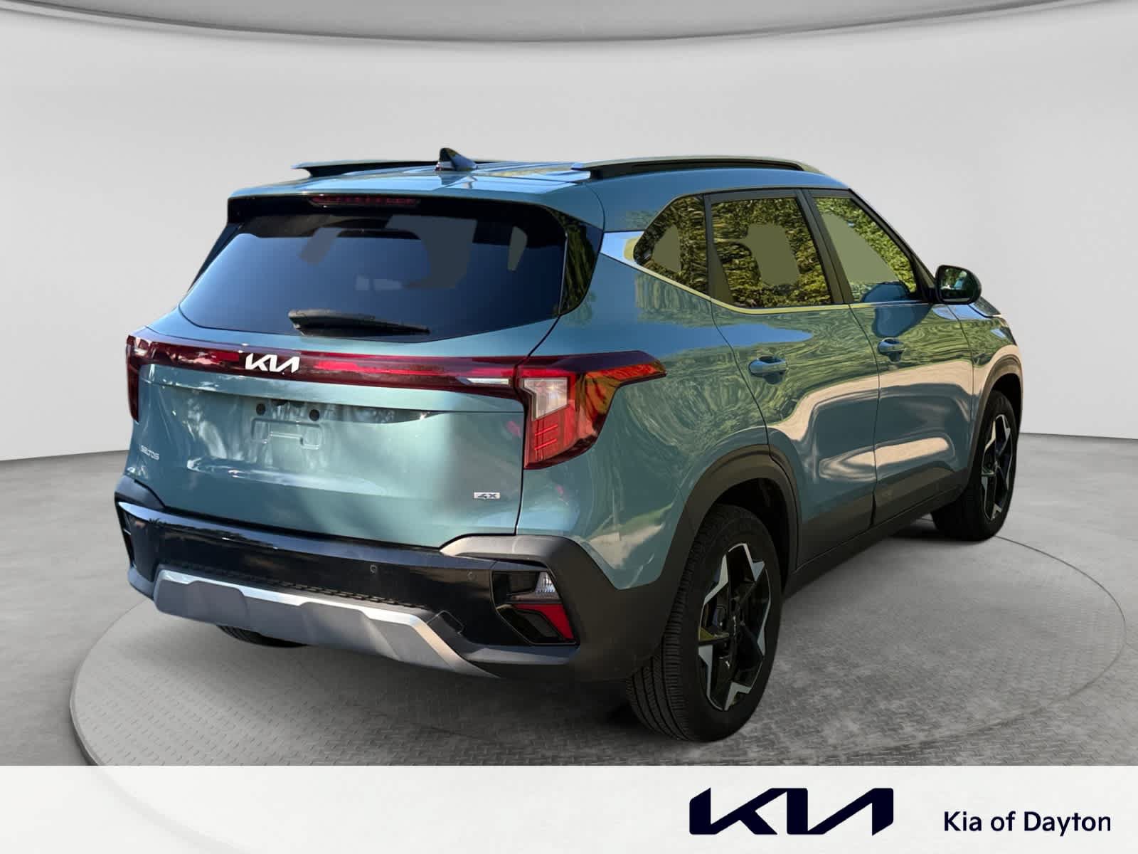Used 2025 Kia Seltos EX w/ EX Sunroof Package AWD/4WD image 5