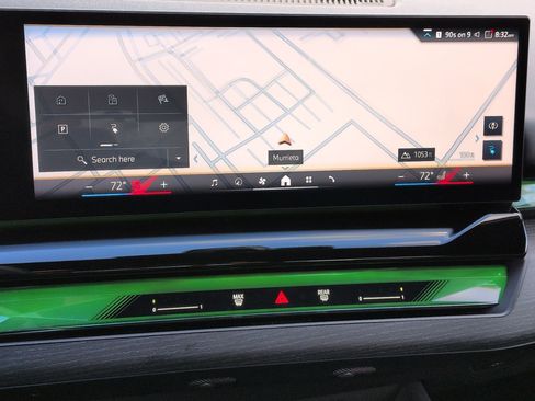 Used 2026 BMW i5 eDrive40 w/ M Sport Package image 24