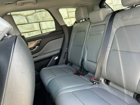 Used 2022 Lincoln Corsair AWD w/ Equipment Group 101A image 9
