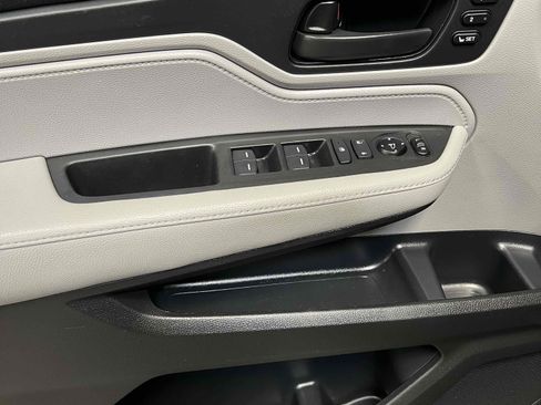 Used 2019 Honda Odyssey EX-L image 54