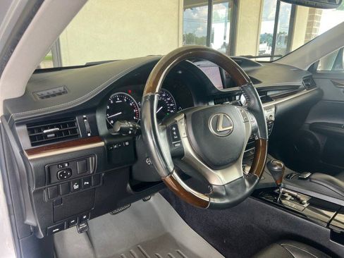 Used 2014 Lexus ES 350 image 18
