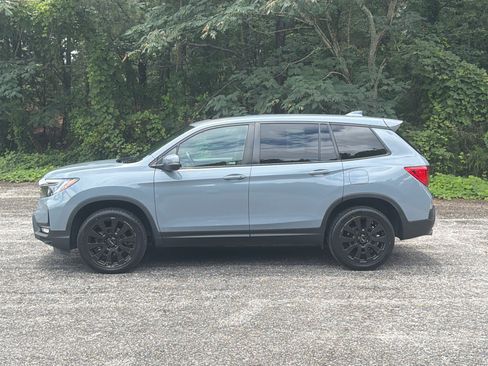 Used 2023 Honda Passport EX-L image 6