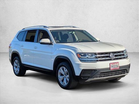 Used 2018 Volkswagen Atlas Launch Edition image 3
