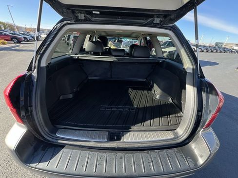 Used 2009 Subaru Outback 2.5XT Limited image 25