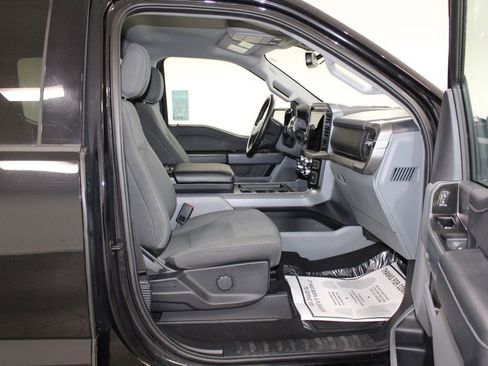 Used 2024 Ford F150 XLT w/ Mobile Office Package image 32