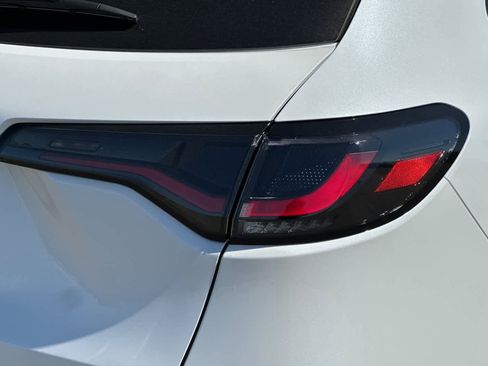 New 2026 Honda HR-V LX image 30