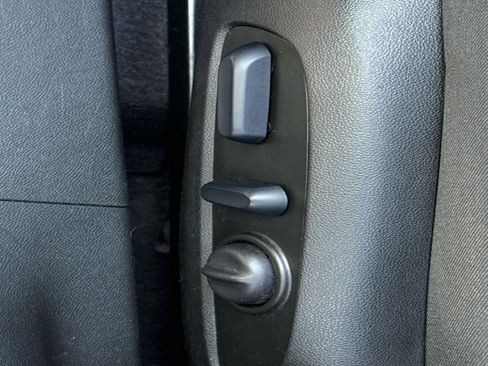 Used 2024 Chevrolet Malibu LT image 21