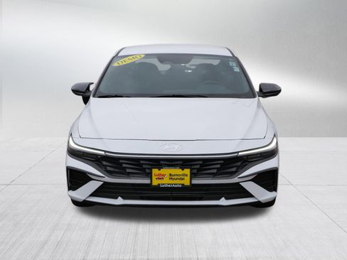 Certified 2025 Hyundai Elantra Sport image 2