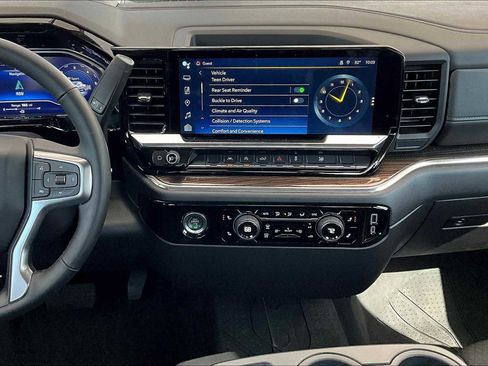 Used 2024 Chevrolet Silverado 1500 RST w/ LPO, Dark Essentials Package image 7