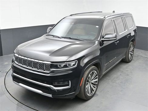 Used 2022 Jeep Grand Wagoneer Series III image 25