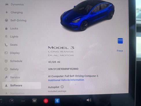 Used 2022 Tesla Model 3 Long Range AWD/4WD image 14