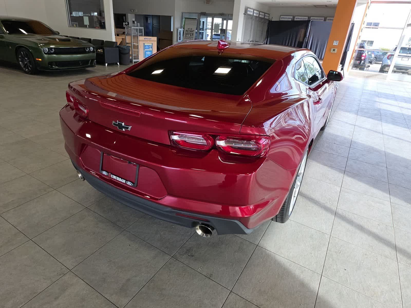 Used 2021 Chevrolet Camaro LT RWD image 9