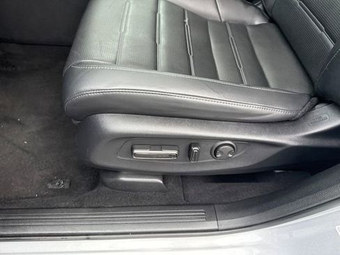 Used 2023 Honda CR-V EX-L image 12