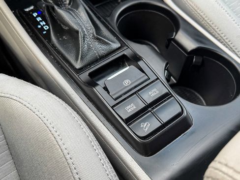 Used 2019 Hyundai Tucson SE w/ Cargo Package image 31