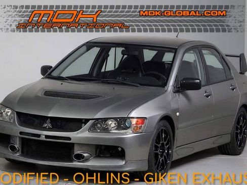 Used 2006 Mitsubishi Lancer Evolution IX AWD/4WD image 1
