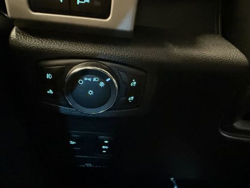 Used 2019 Ford F350 Lariat w/ Lariat Ultimate Package image 13