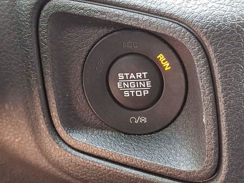Used 2024 Jeep Wrangler Sport AWD/4WD image 20
