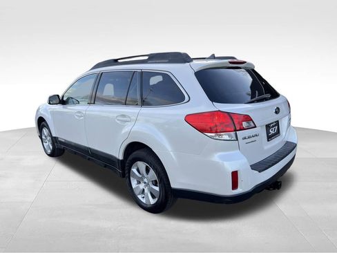 Used 2012 Subaru Outback 3.6R Limited AWD/4WD image 4