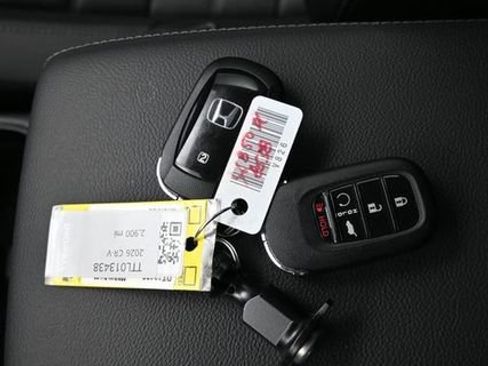 Used 2026 Honda CR-V EX-L image 9