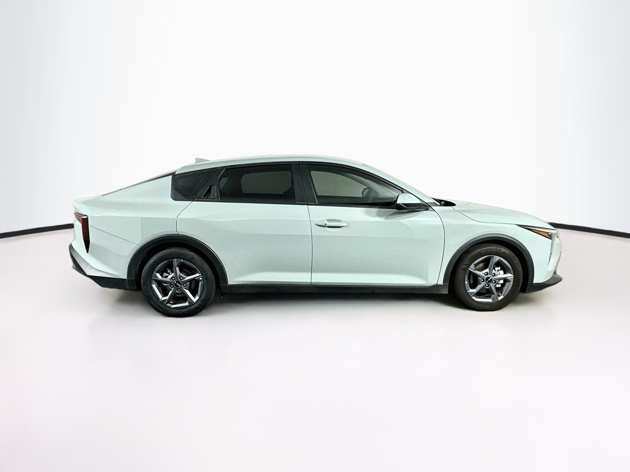 Used 2026 Kia K4 FWD image 10